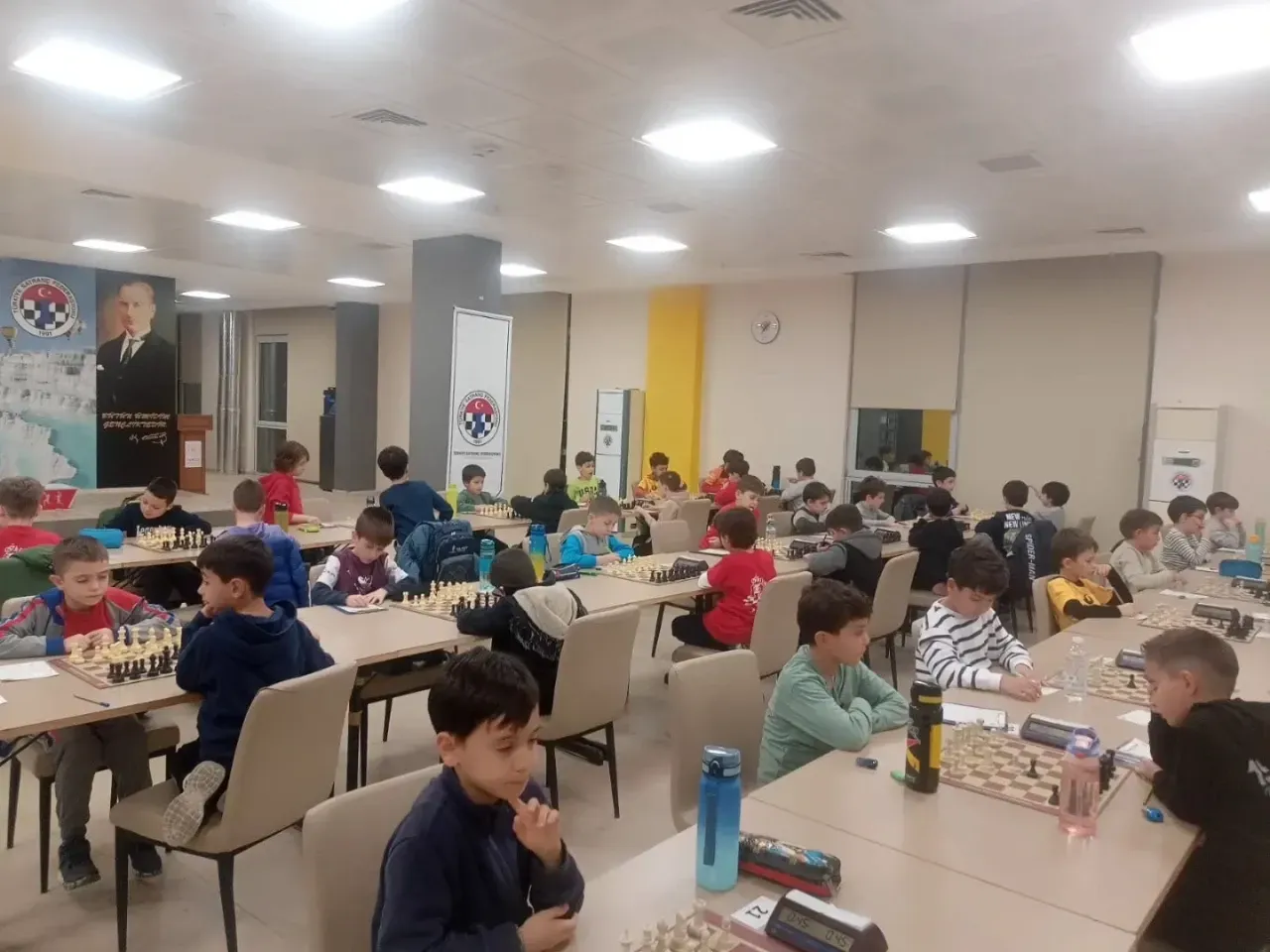 130 名运动员在代尼兹利参加国际象棋比赛 - Gazete Şehir